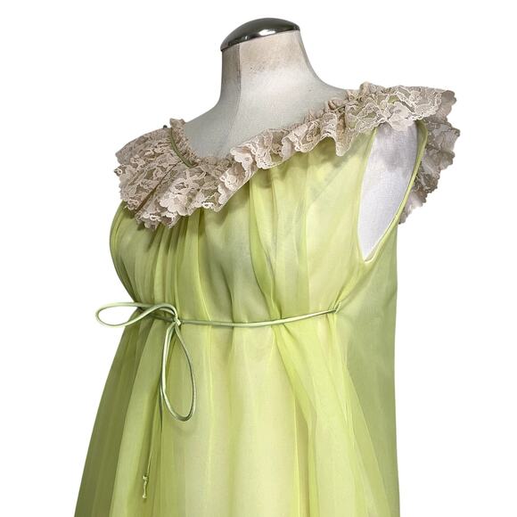 Ro-Vel of California 1960's Lime Baby Doll Sheer Lace Chiffon Nightgown - Picture 6 of 16